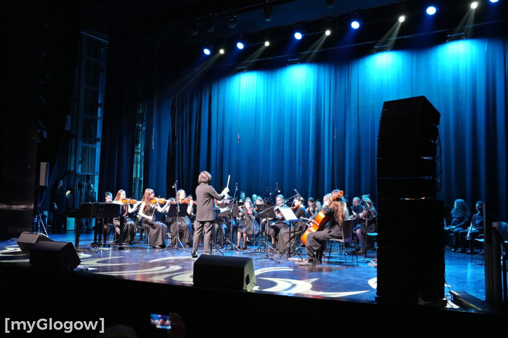 Muzyka filmowa w MOK-u