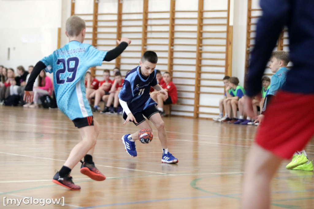 W Jerzmanowej grali w piłkę ręczną