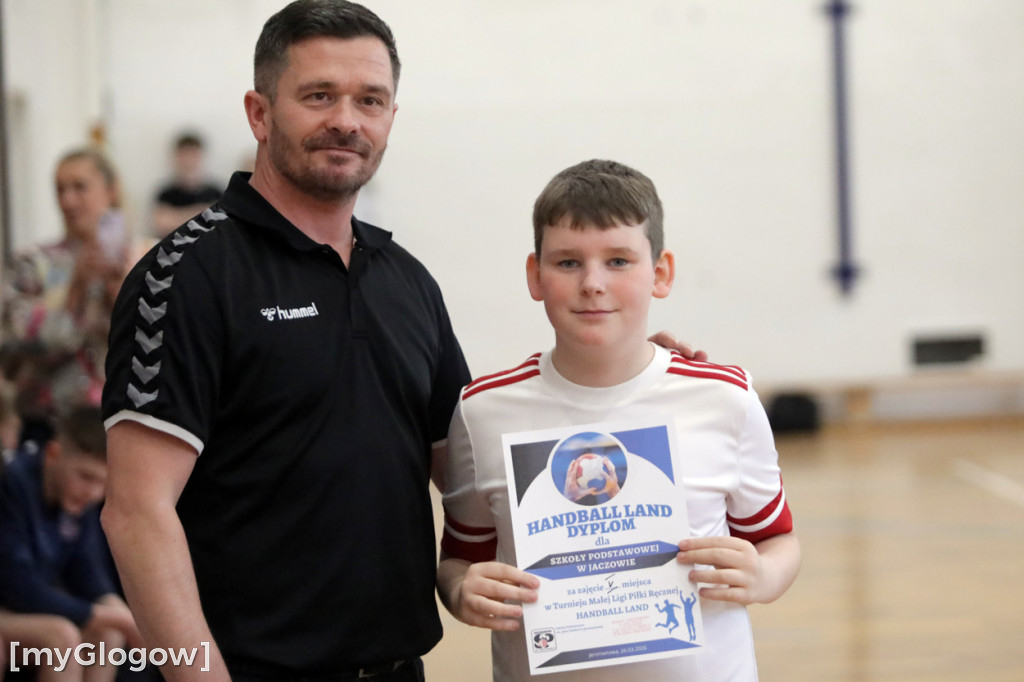 W Jerzmanowej grali w piłkę ręczną