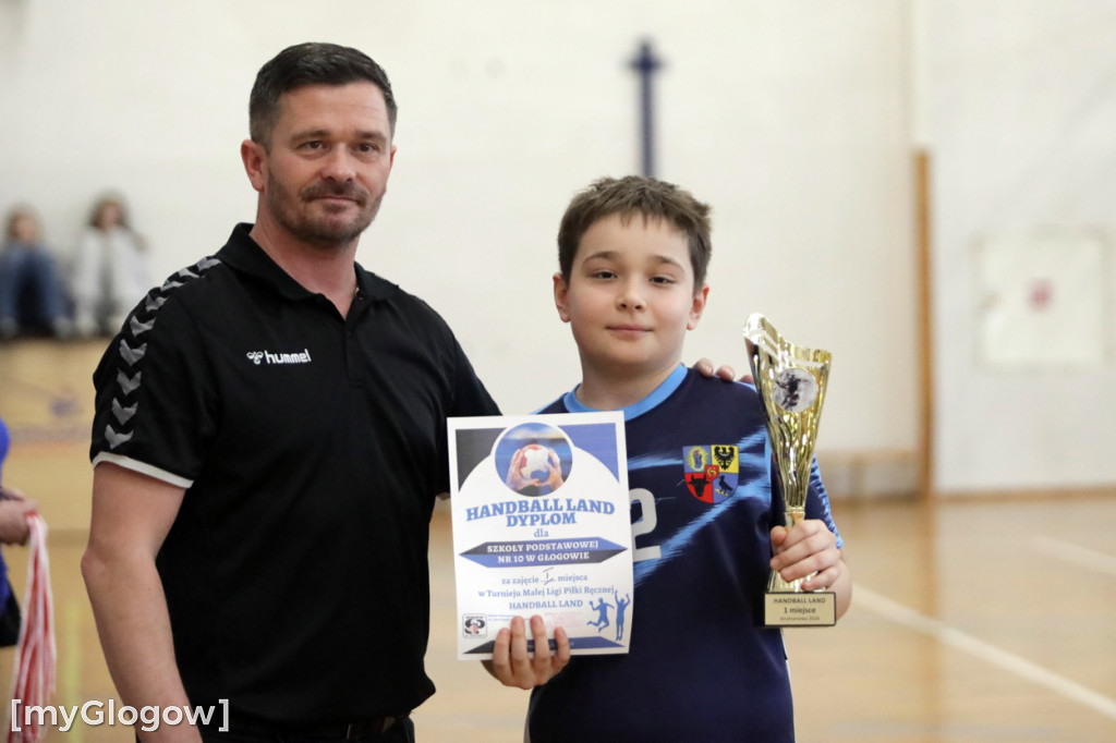 W Jerzmanowej grali w piłkę ręczną