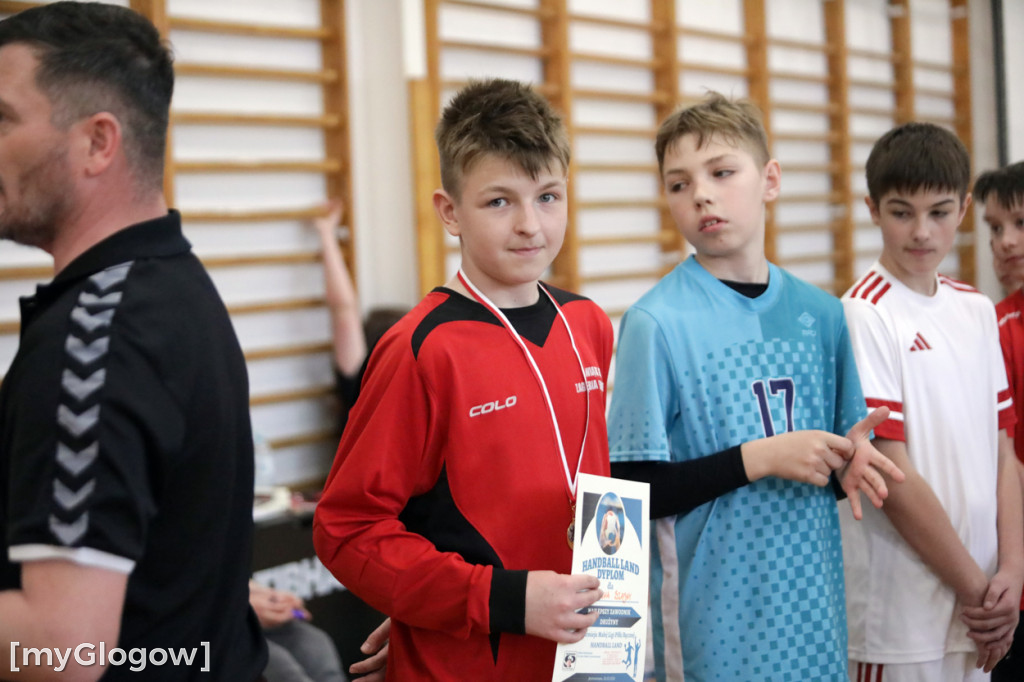 W Jerzmanowej grali w piłkę ręczną