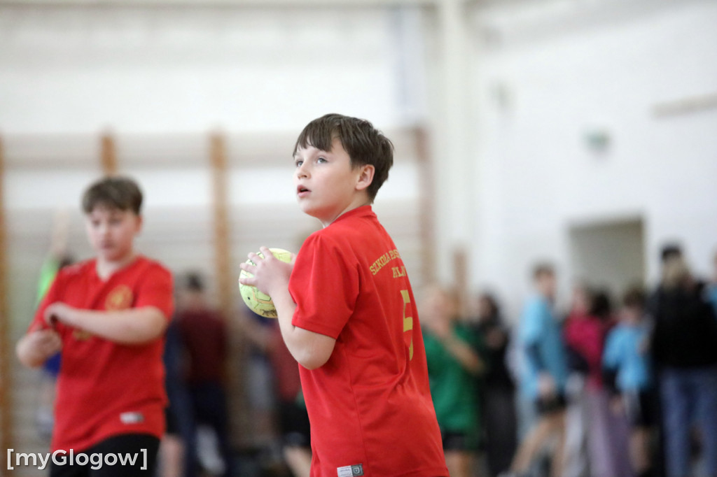 W Jerzmanowej grali w piłkę ręczną