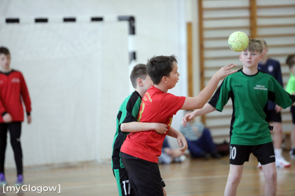 W Jerzmanowej grali w piłkę ręczną