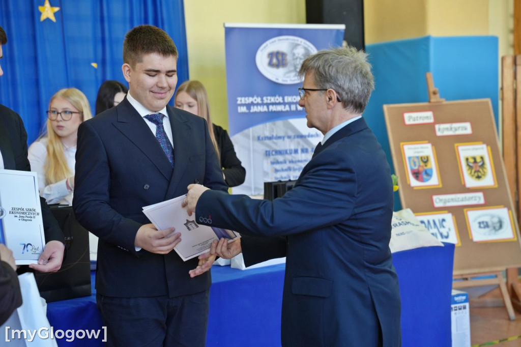 Rosną młodzi przedsiębiorcy