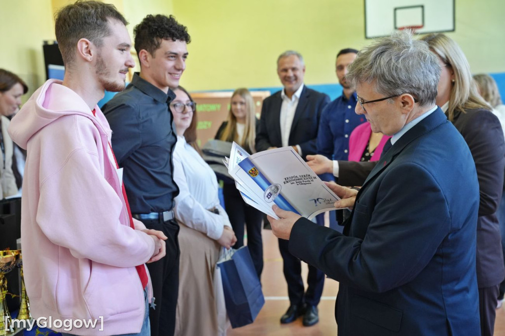 Rosną młodzi przedsiębiorcy