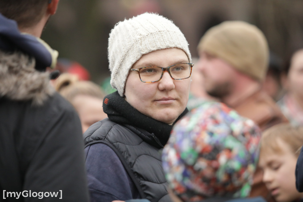 Szukali jajek po całym parku!