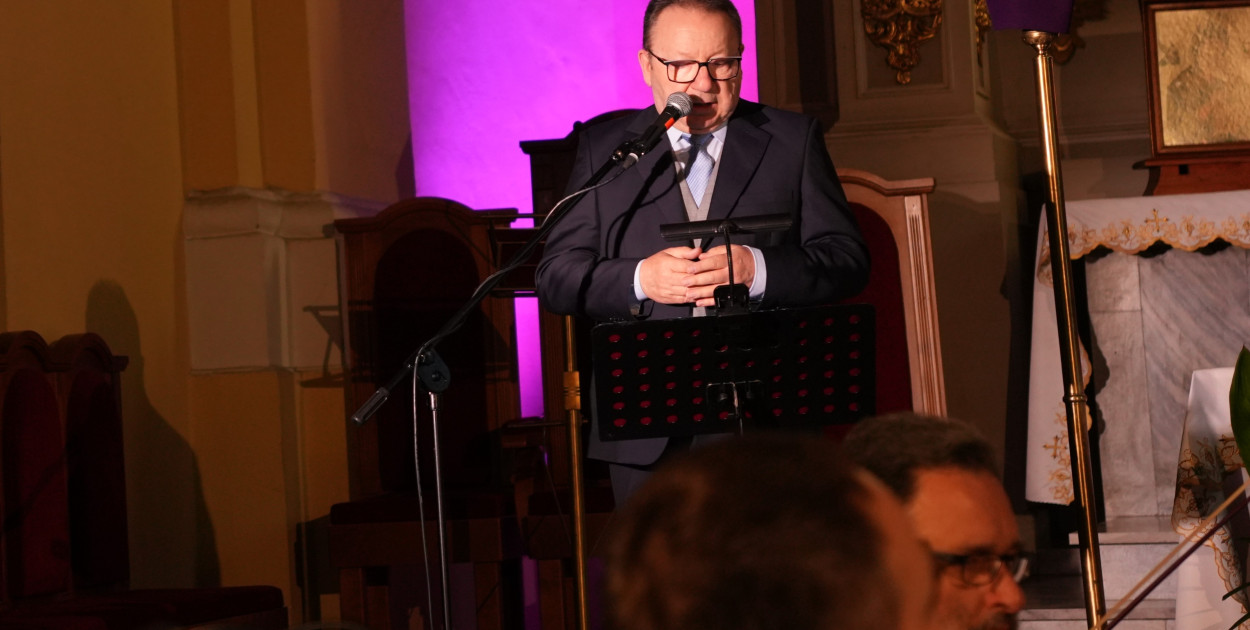 Zbigniew Zamachowski na koncercie w Głogowie