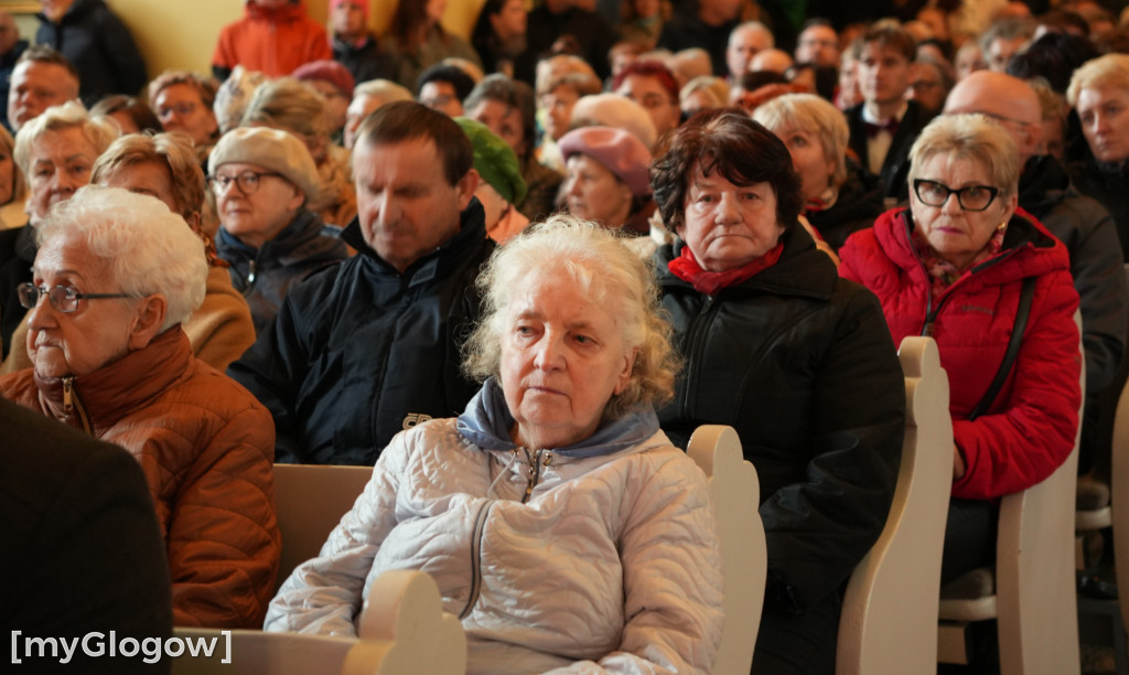 Zbigniew Zamachowski na koncercie w Głogowie