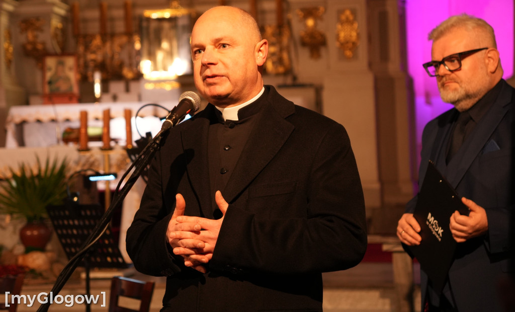 Zbigniew Zamachowski na koncercie w Głogowie