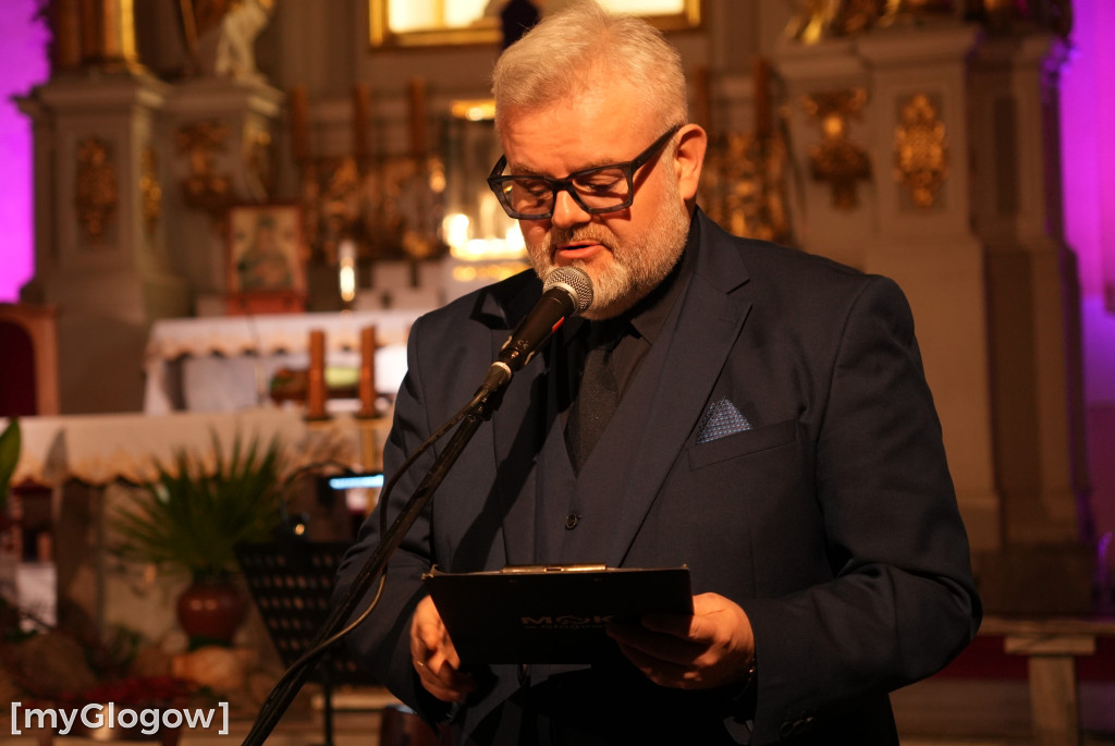 Zbigniew Zamachowski na koncercie w Głogowie