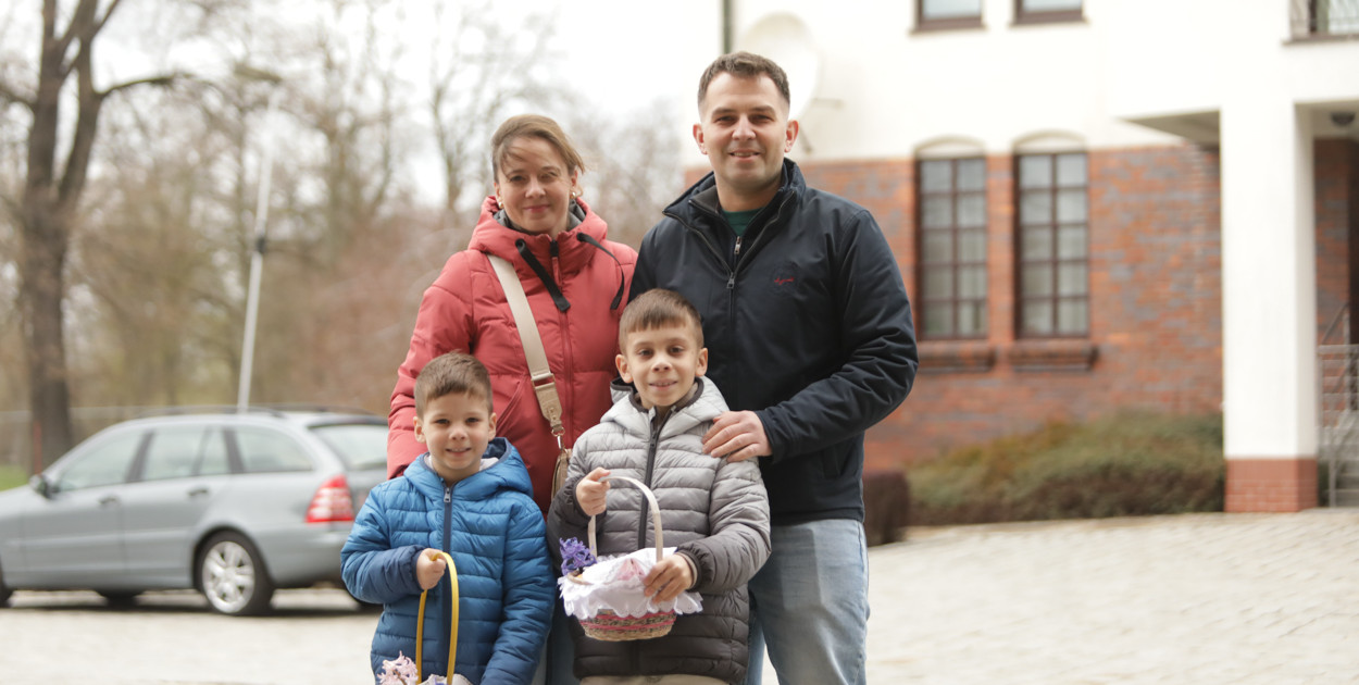 Dużo radości! Całe rodziny w kolegiacie