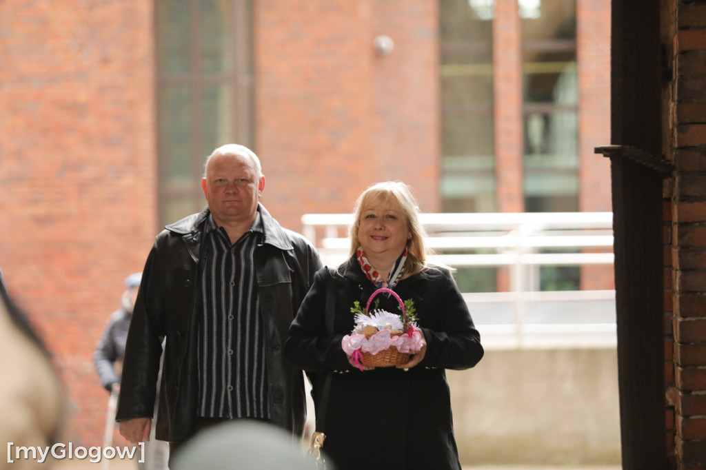 Dużo radości! Całe rodziny w kolegiacie