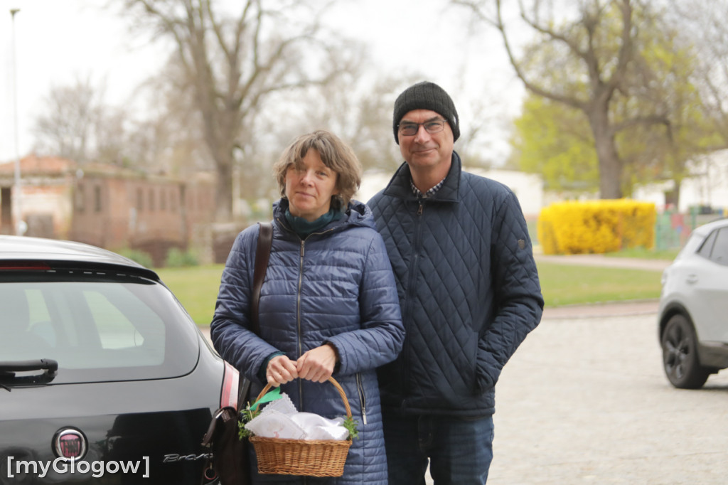 Dużo radości! Całe rodziny w kolegiacie