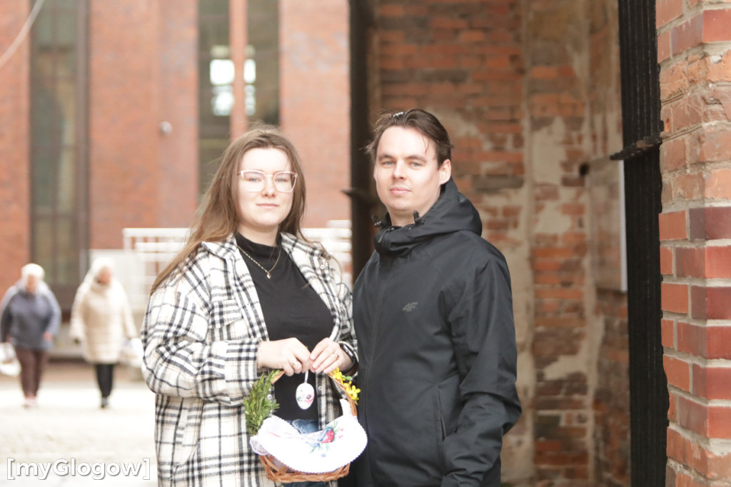 Dużo radości! Całe rodziny w kolegiacie