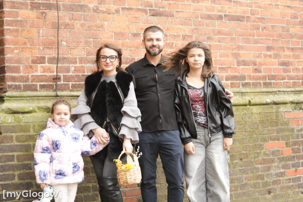 Dużo radości! Całe rodziny w kolegiacie