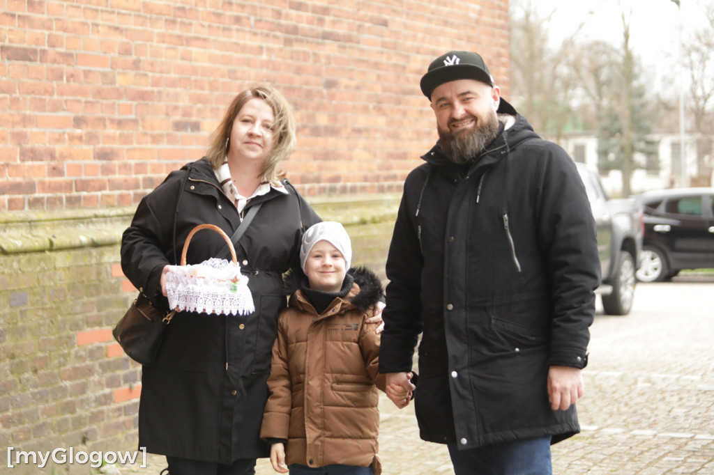 Dużo radości! Całe rodziny w kolegiacie