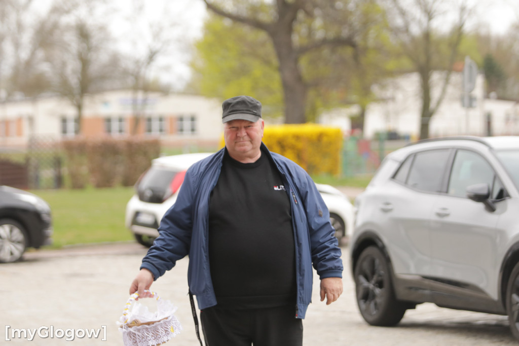 Dużo radości! Całe rodziny w kolegiacie