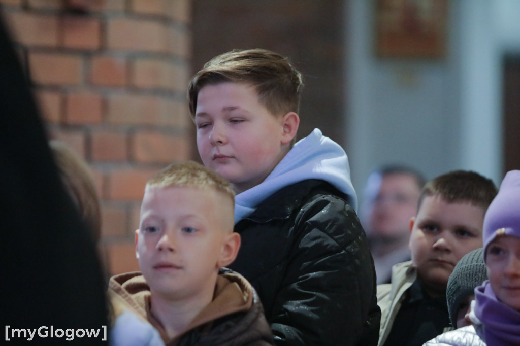 Dużo radości! Całe rodziny w kolegiacie