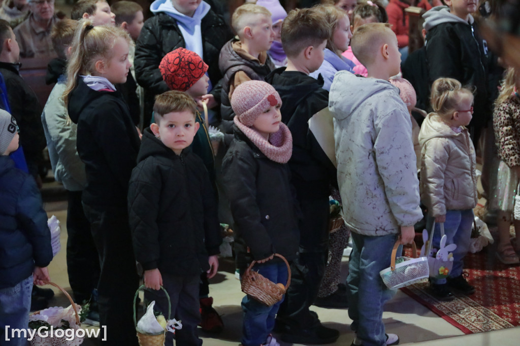 Dużo radości! Całe rodziny w kolegiacie
