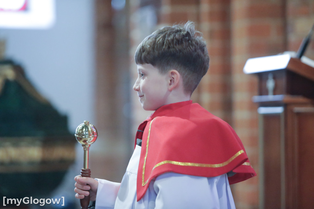 Dużo radości! Całe rodziny w kolegiacie