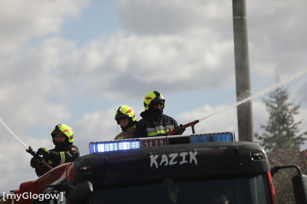 Strażacy ruszyli na mieszkańców w lany poniedziałek