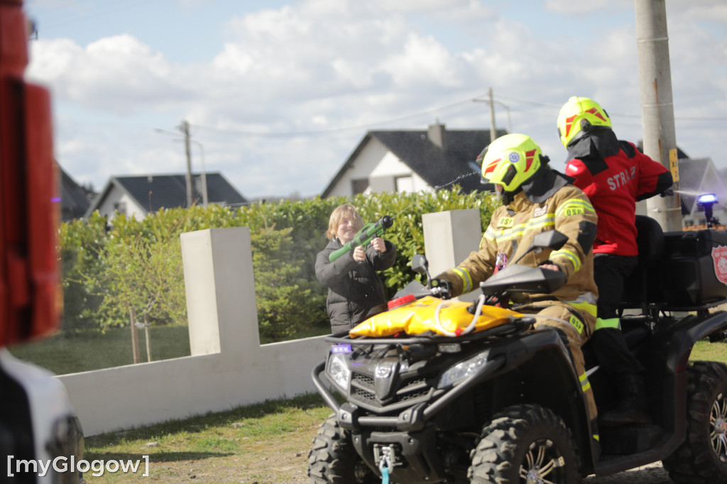 Strażacy ruszyli na mieszkańców w lany poniedziałek