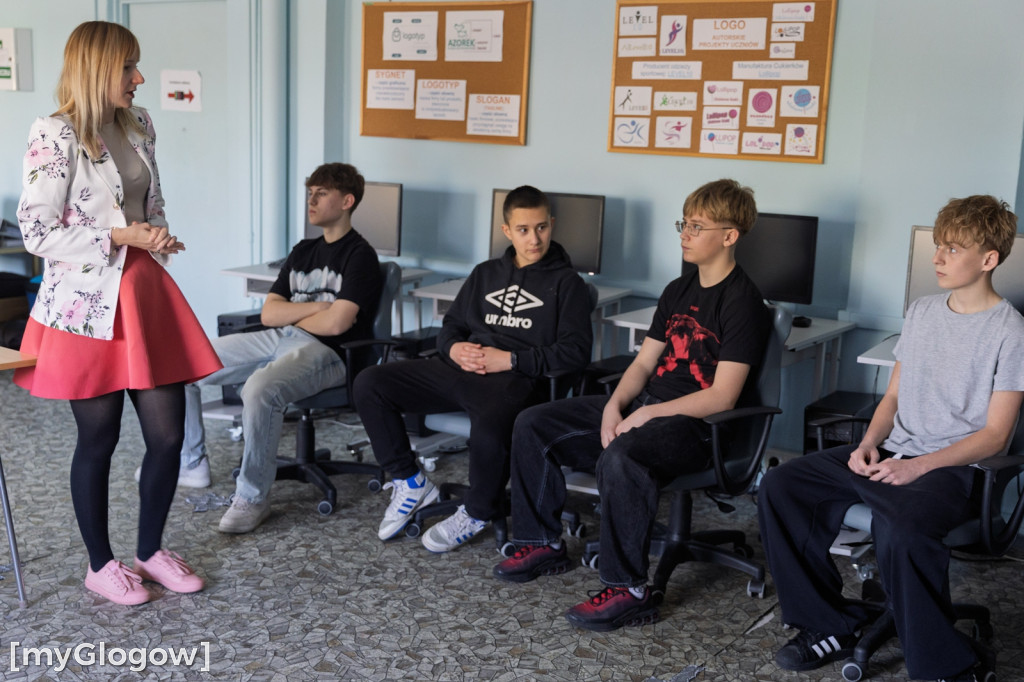 Hawajskie dni otwarte ZSTiO w Głogowie