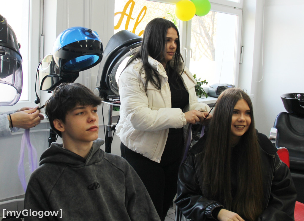 Hawajskie dni otwarte ZSTiO w Głogowie