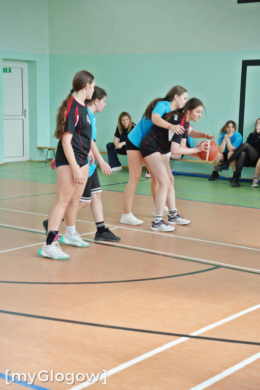 Turniej koszykówki w ZSTiO