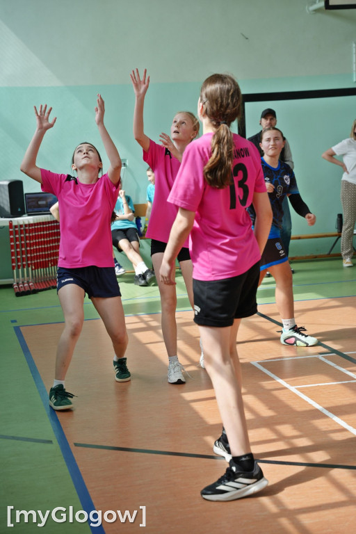 Turniej koszykówki w ZSTiO