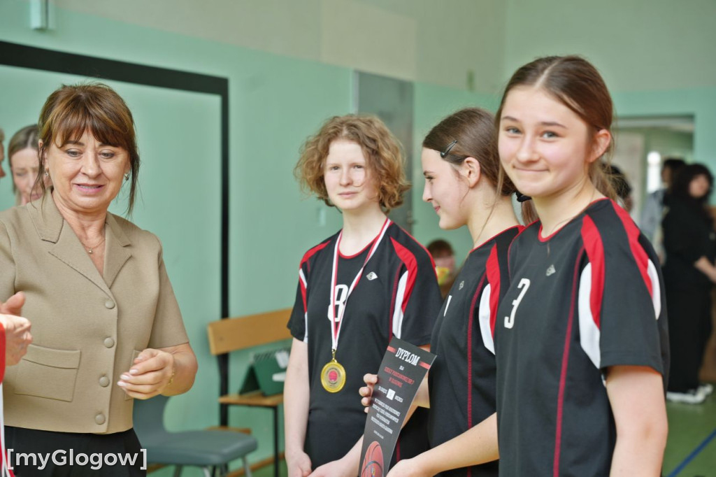 Turniej koszykówki w ZSTiO