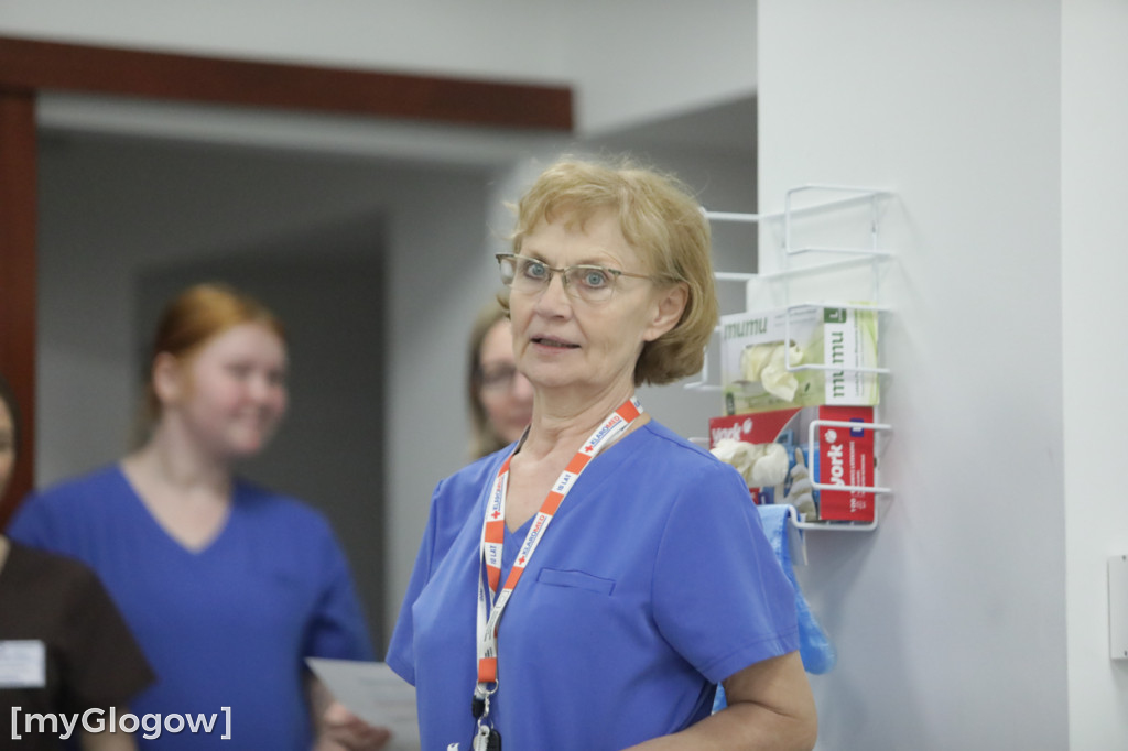 Aż 800 uczniów szturmuje uczelnię w Głogowie