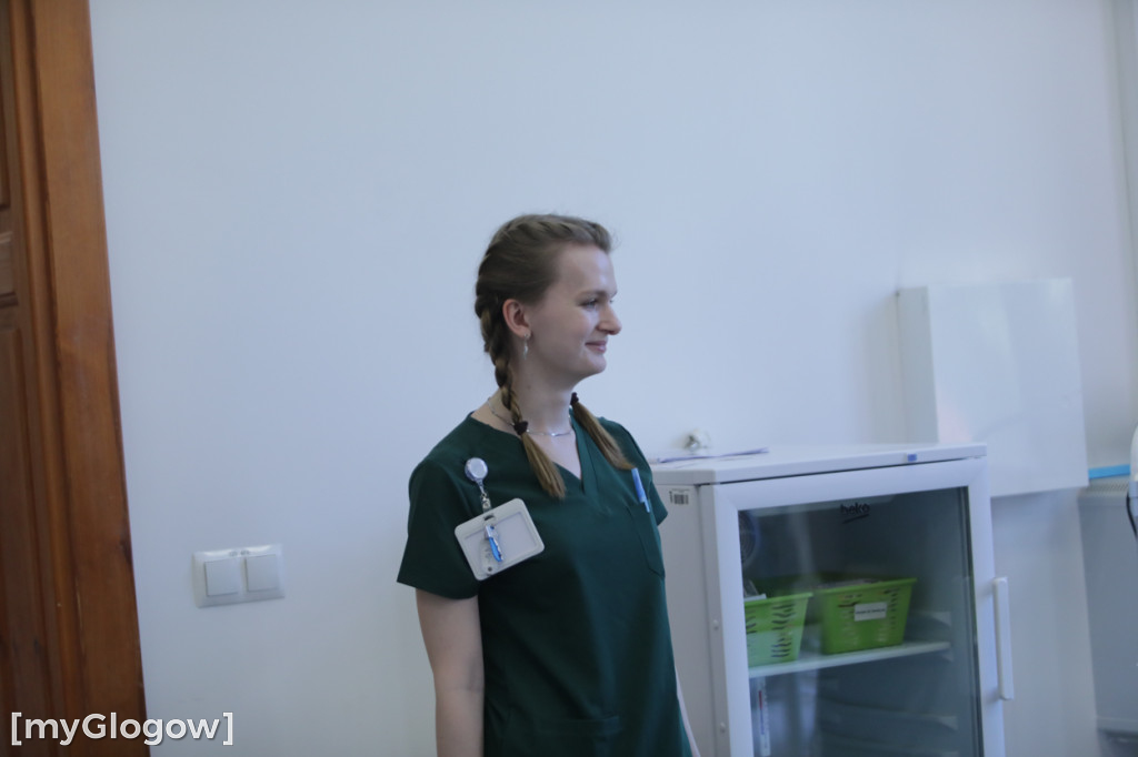 Aż 800 uczniów szturmuje uczelnię w Głogowie