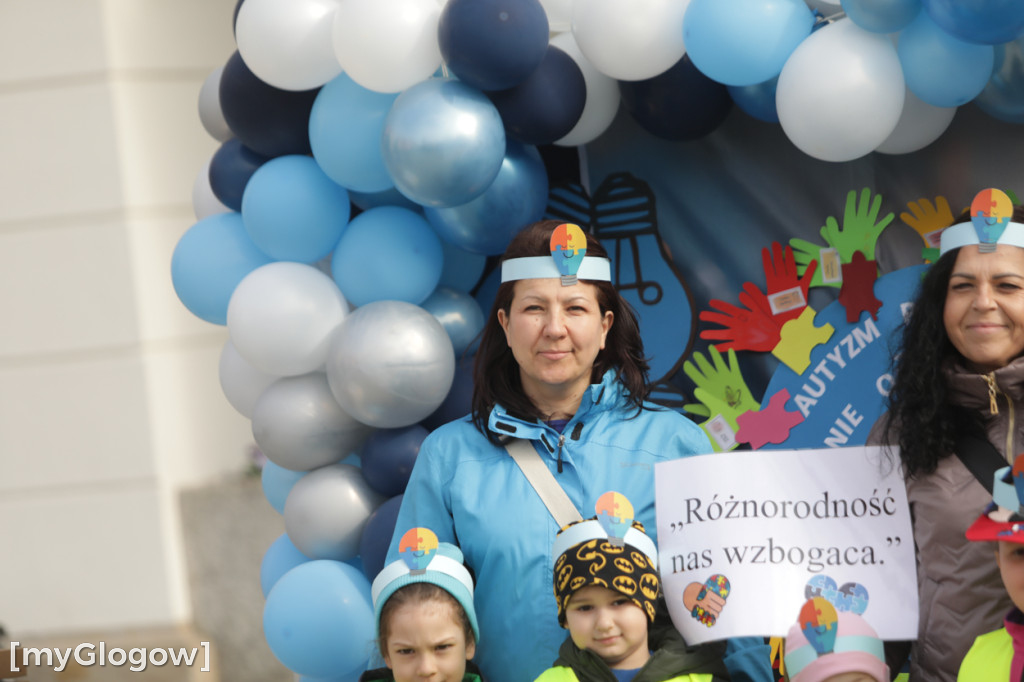 Niebieski marsz. Widzę, słyszę i akceptuję