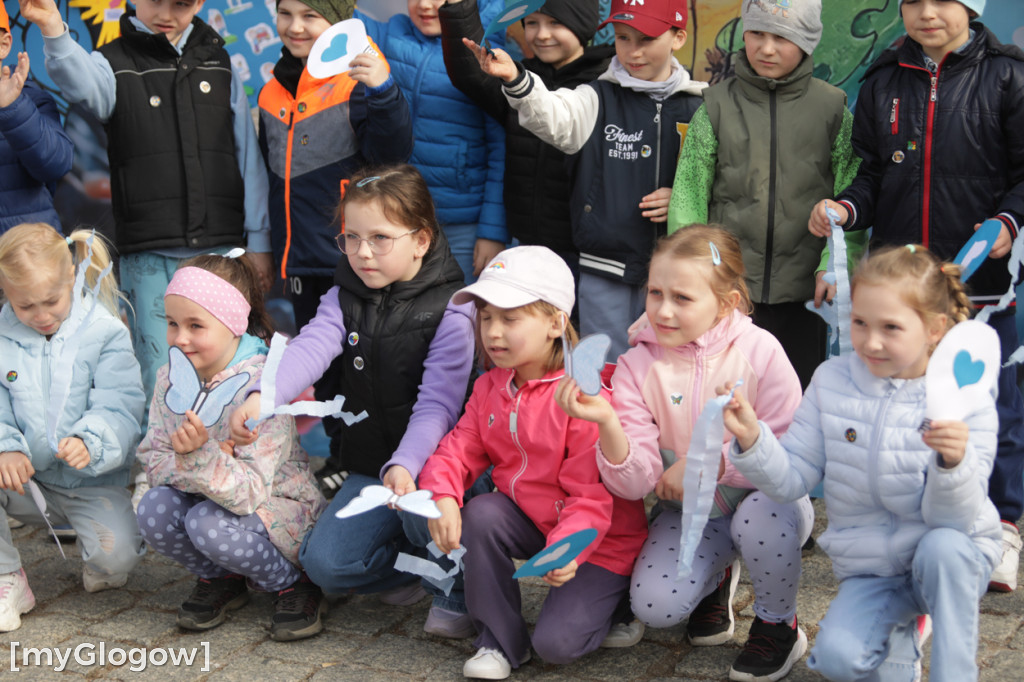Niebieski marsz. Widzę, słyszę i akceptuję