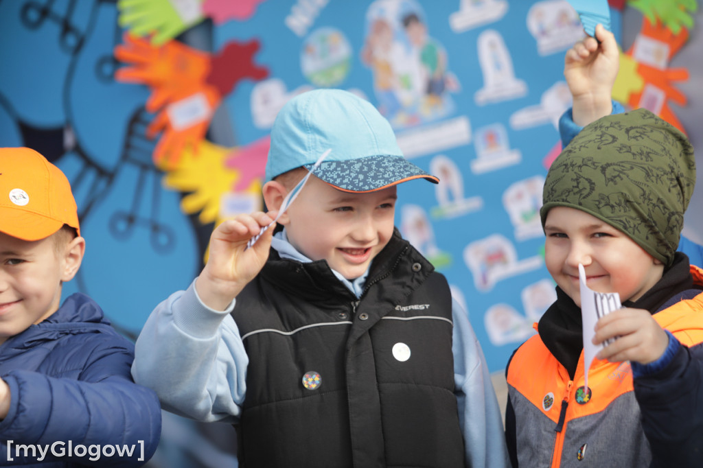 Niebieski marsz. Widzę, słyszę i akceptuję