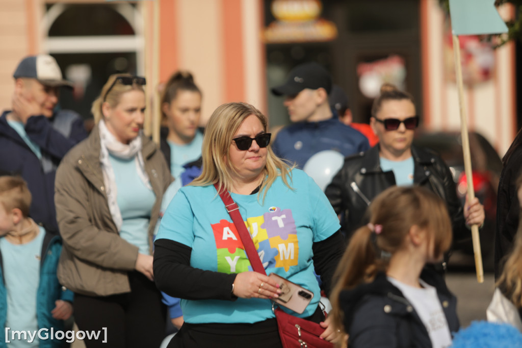 Niebieski marsz. Widzę, słyszę i akceptuję