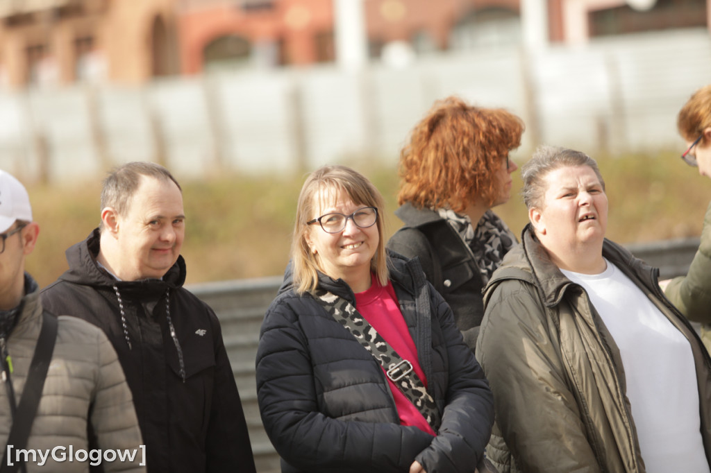 Niebieski marsz. Widzę, słyszę i akceptuję