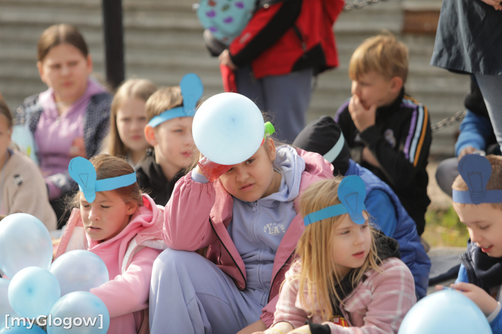 Niebieski marsz. Widzę, słyszę i akceptuję