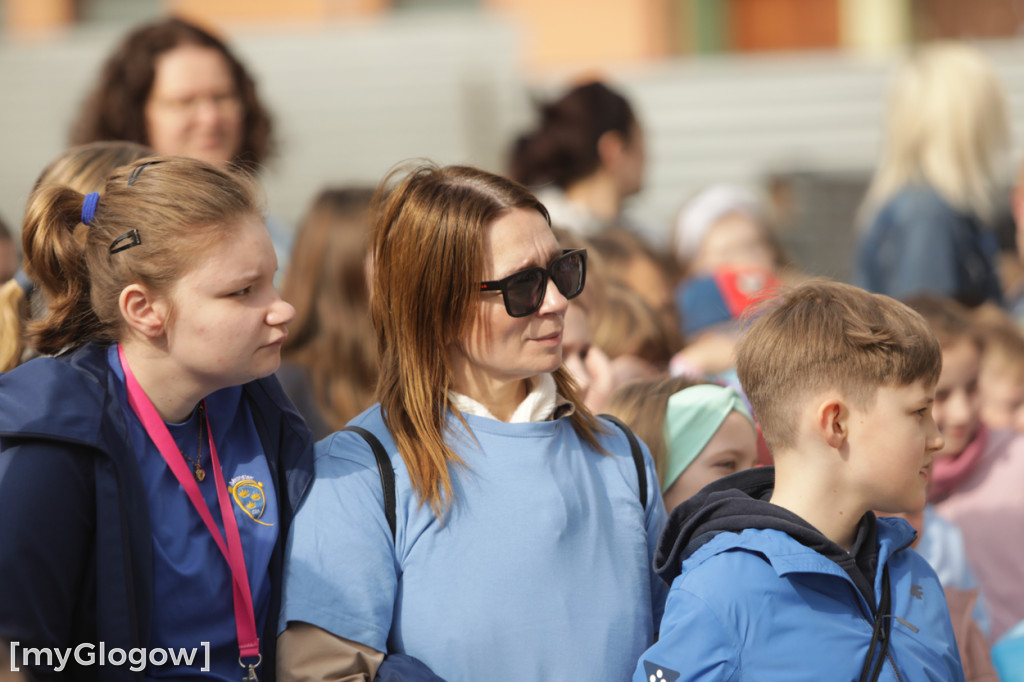 Niebieski marsz. Widzę, słyszę i akceptuję