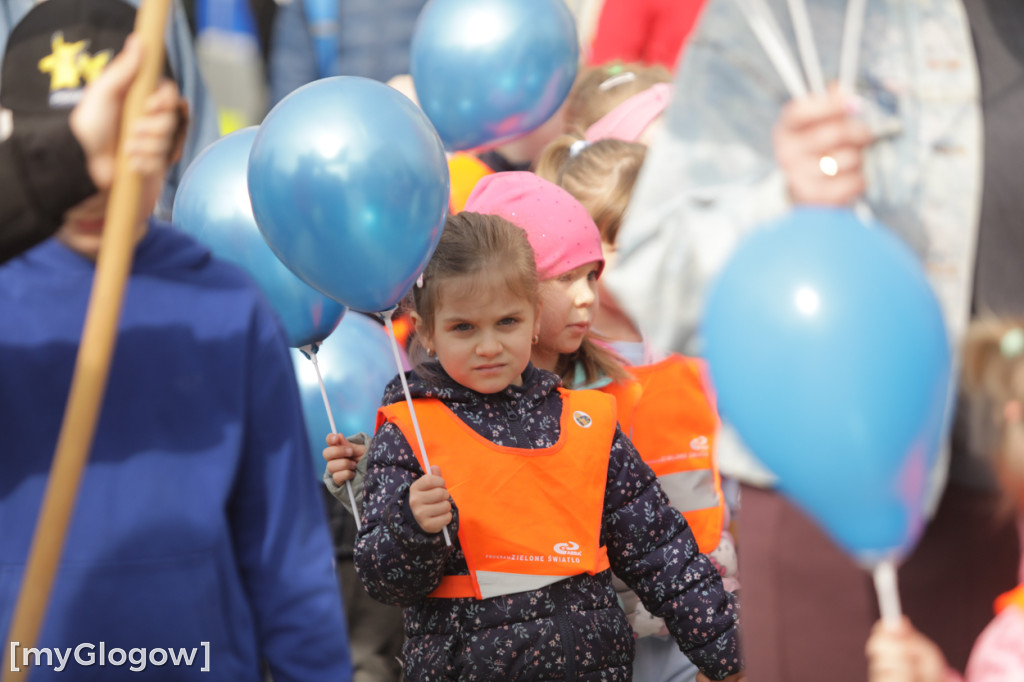 Niebieski marsz. Widzę, słyszę i akceptuję