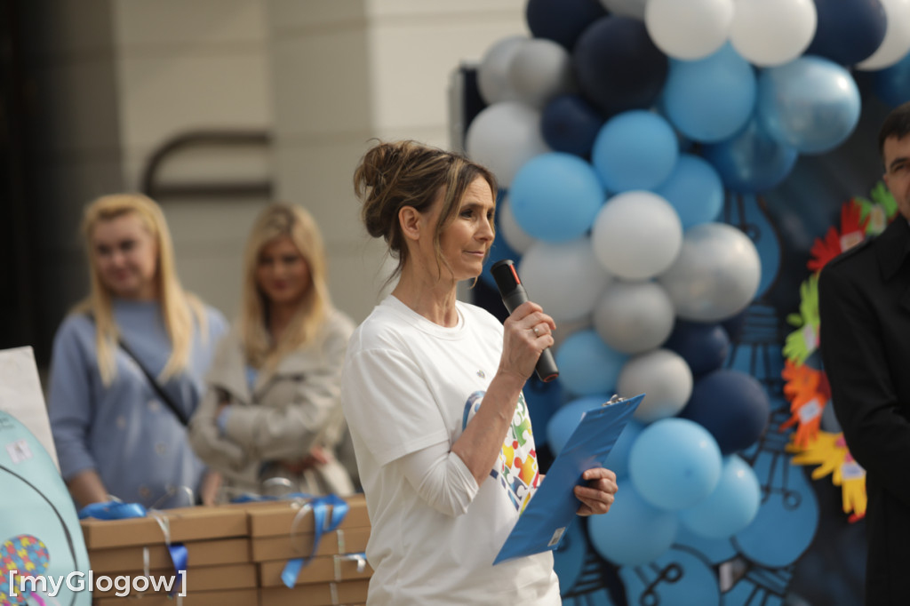 Niebieski marsz. Widzę, słyszę i akceptuję