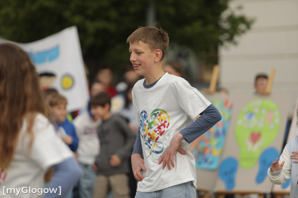 Niebieski marsz. Widzę, słyszę i akceptuję