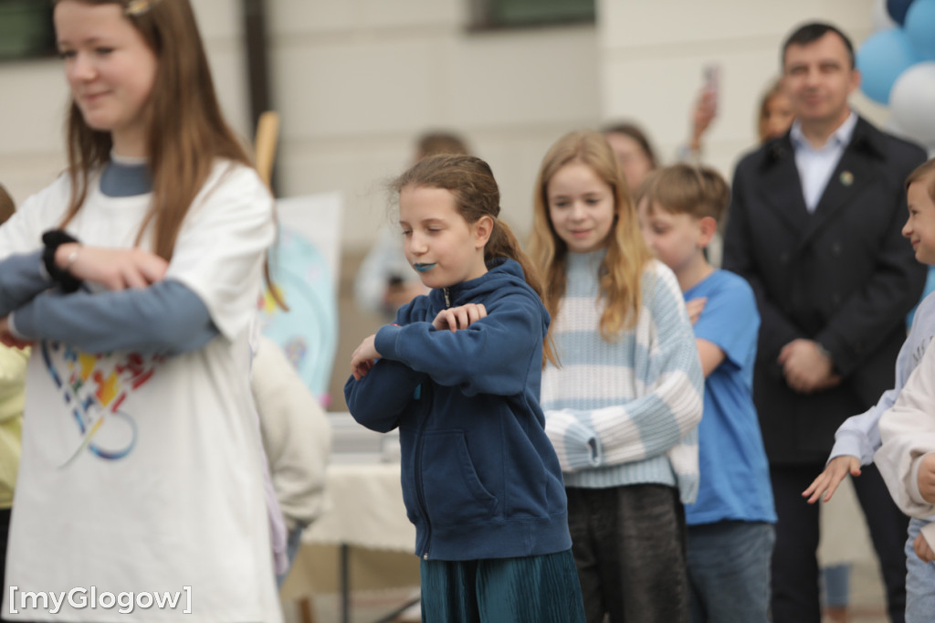 Niebieski marsz. Widzę, słyszę i akceptuję