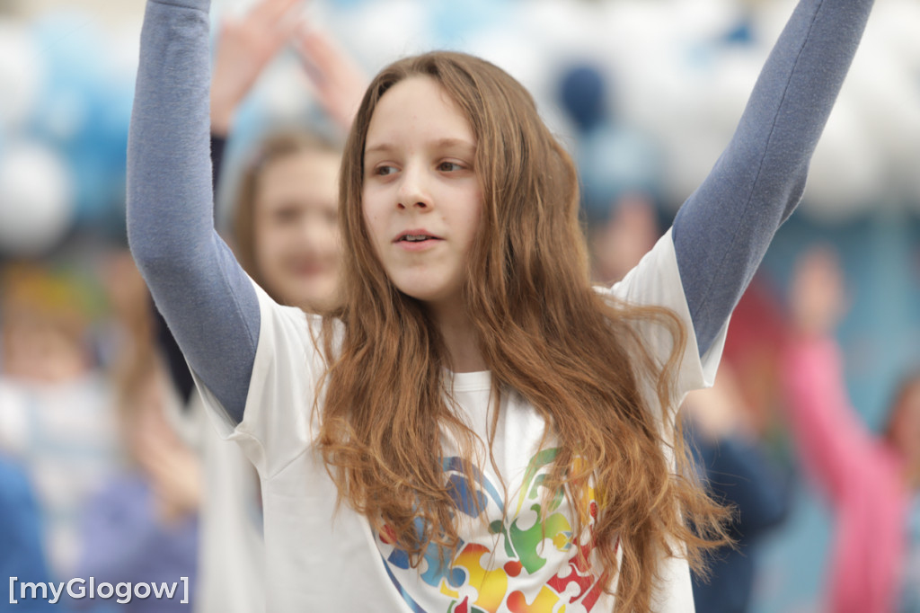Niebieski marsz. Widzę, słyszę i akceptuję