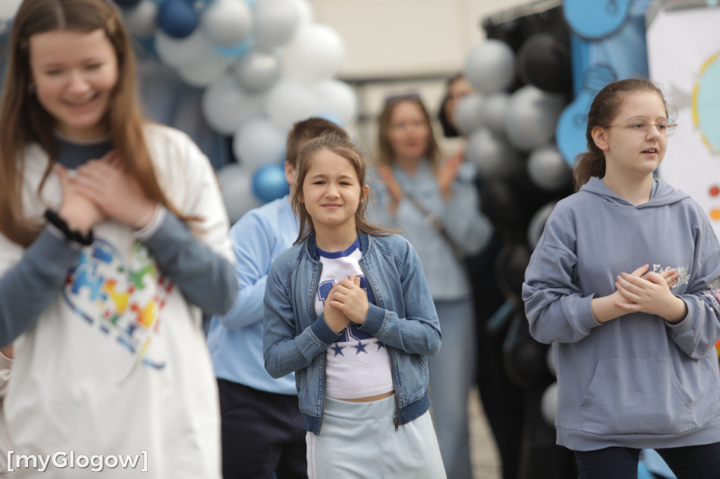 Niebieski marsz. Widzę, słyszę i akceptuję