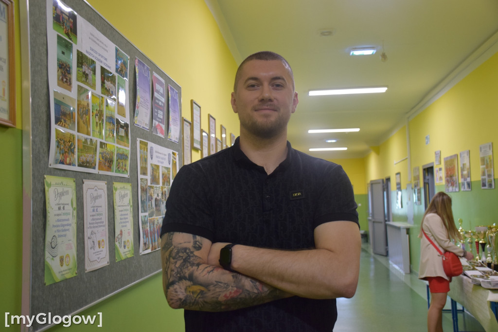 Wracają po latach do swoich ławek