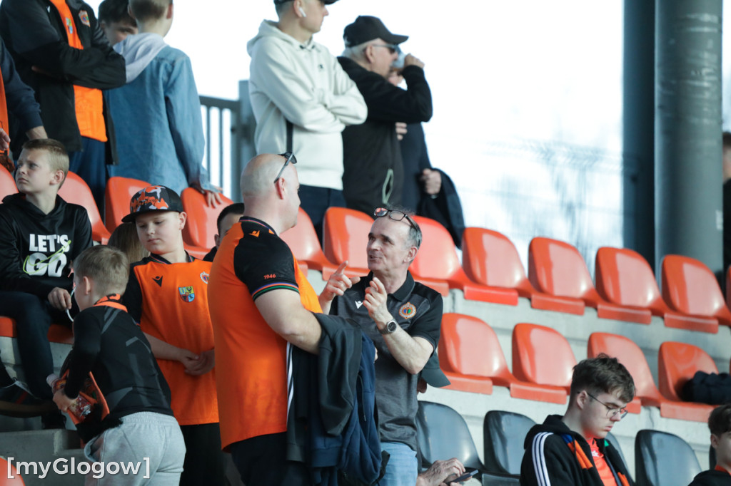 Chrobry pokonał Stal!