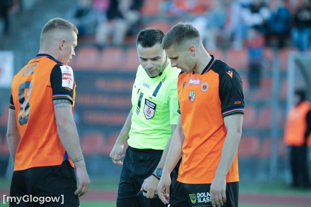 Chrobry pokonał Stal!