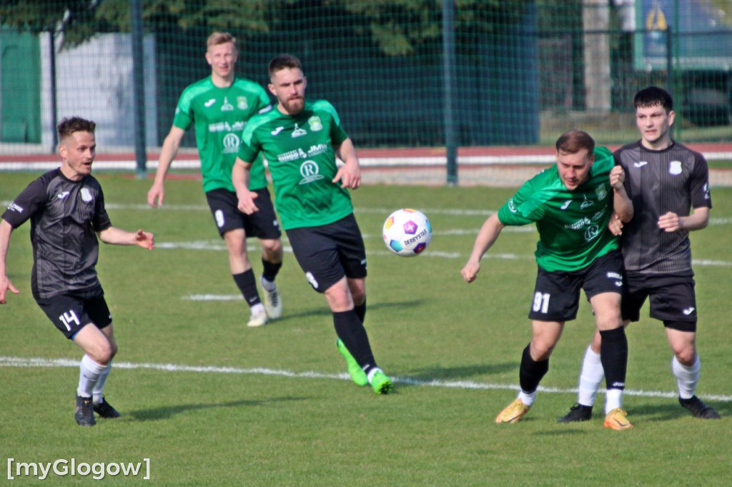 Porażka na własnym stadionie